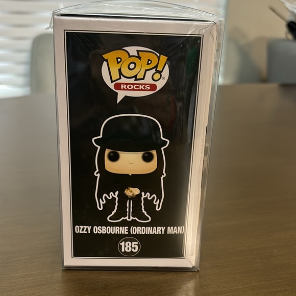 NWT Funko Pop Ozzy Osbourne Ordinary Man Figure 185 Hot Topic Exclusive Collect - Picture 4 of 5